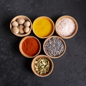Huiles-Epices-et-Sauces